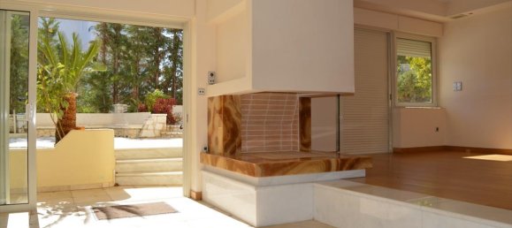 Villa de 4 dormitorios en Vouliagmeni, Greece No. 5775 6