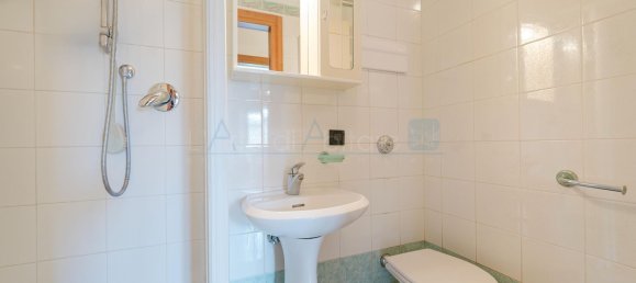 5 rooms Apartment in Mira, Italy No. 308040 24