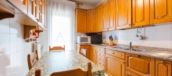 5 rooms Apartment in Mira, Italy No. 308040 10