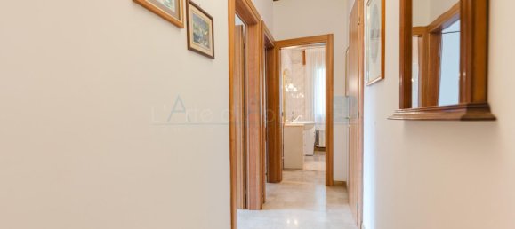 5 rooms Apartment in Mira, Italy No. 308040 11