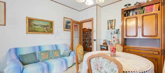 5 rooms Apartment in Mira, Italy No. 308040 4
