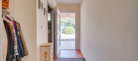 4 bedrooms House in Saint-Denis-de-Pile, France No. 285436 15