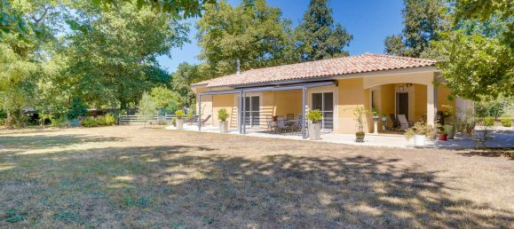 4 bedrooms House in Saint-Denis-de-Pile, France No. 285436 16