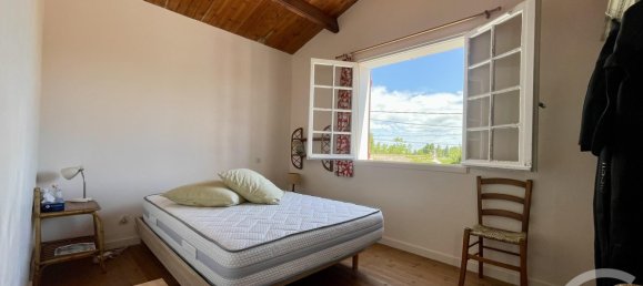 2 bedrooms House in Saint-Jean-de-Monts, France No. 99391 7