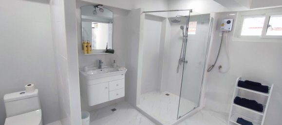 Café/restaurante de 4 dormitorios en Pattaya, Thailand No. 11587 22