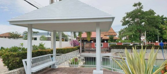 Café/restaurante de 3 dormitorios en Pattaya, Thailand No. 4106 13