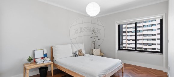 4 bedrooms Apartment in Lisbon, Portugal No. 248379 26