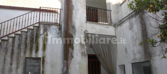 3 bedrooms House in Dugenta, Italy No. 262676 2