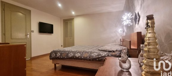 Casa de 4 dormitorios en Saint-Genis-sur-Menthon, France No. 203204 23