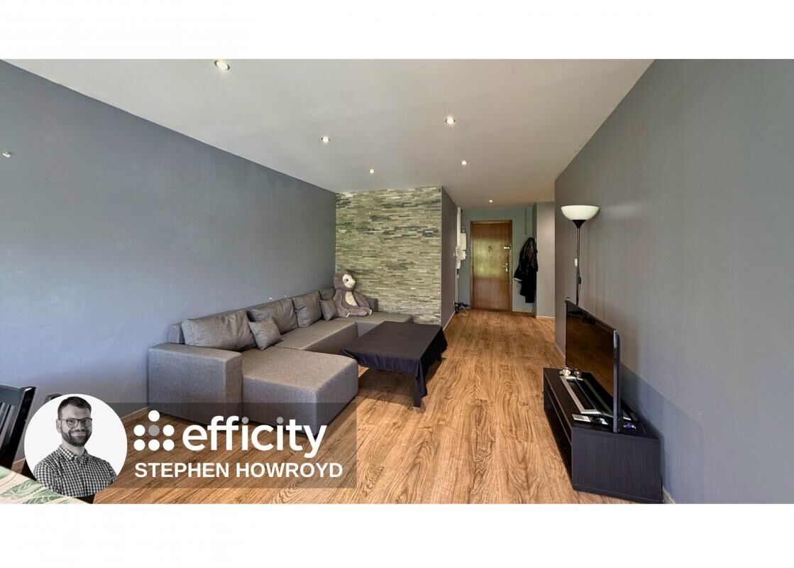 5 bedrooms Apartment in Grenoble, France No. 289347