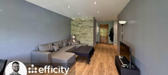 5 bedrooms Apartment in Grenoble, France No. 289347 2