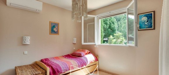 5 bedrooms Villa in Six-Fours-les-Plages, France No. 285995 17