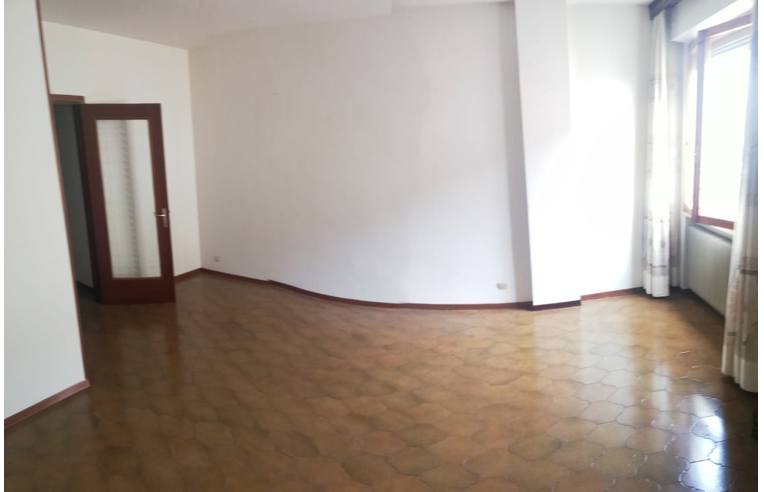 5-salle Appartement à Calcinaia, Italy No. 255080