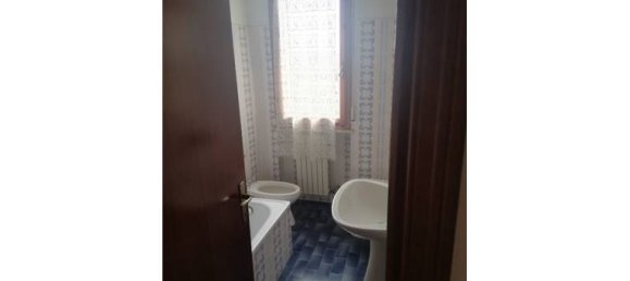 5-salle Appartement à Calcinaia, Italy No. 255080 6