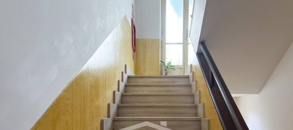 1 bedroom Apartment in Turin, Italy No. 350194 6