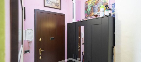 1 bedroom Apartment in Turin, Italy No. 350194 8