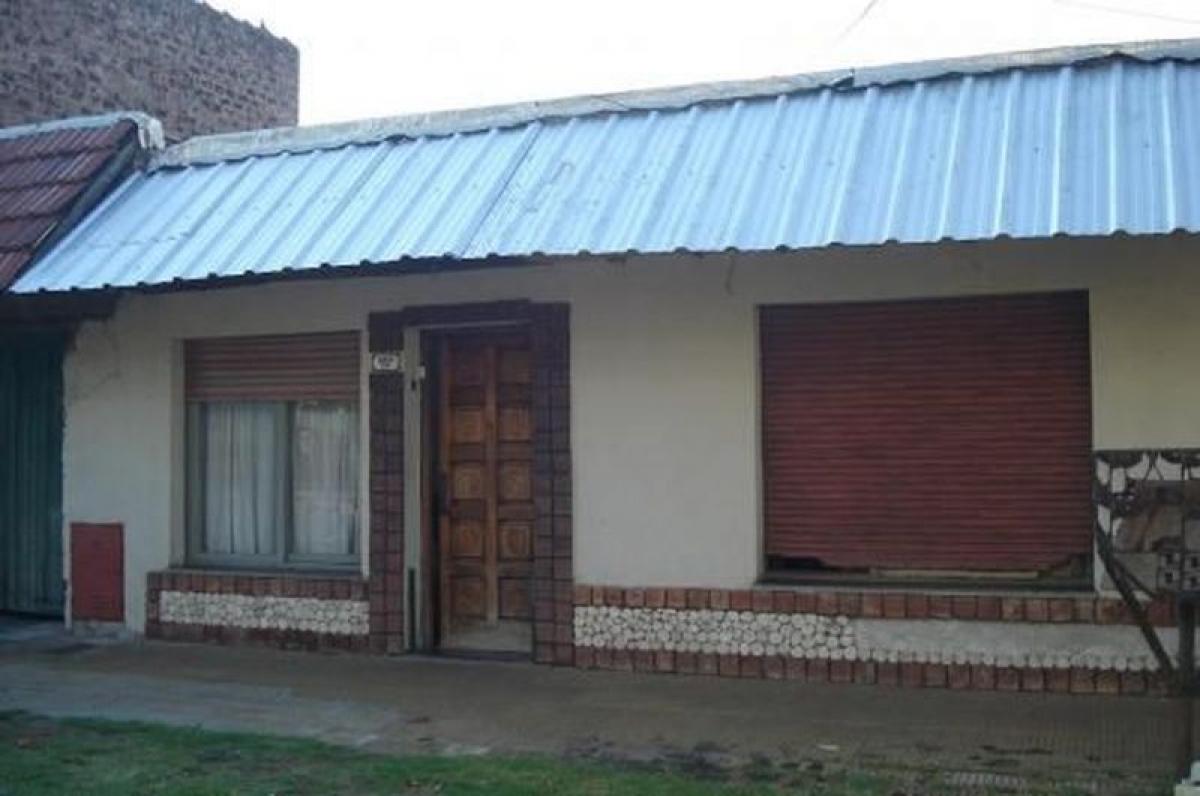 2 bedrooms House in Bermudez, Argentina No. 55662