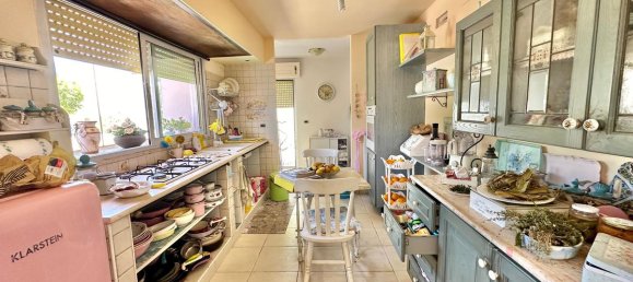 Casa de 2 dormitorios en Silvi, Italy No. 296181 9