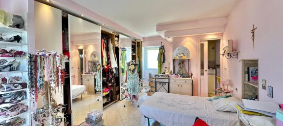 Casa de 2 dormitorios en Silvi, Italy No. 296181 13