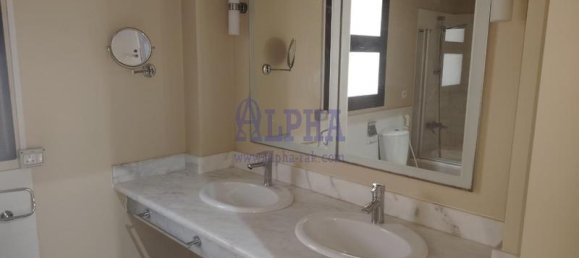 Villa de 3 dormitorios en Ras Al Khaimah, UAE No. 114306 10
