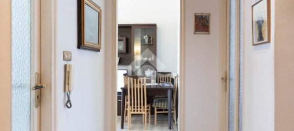 2 rooms Apartment in Turin, Italy No. 118080 6