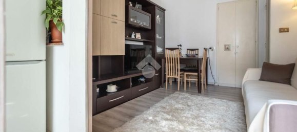 2 rooms Apartment in Turin, Italy No. 118080 8