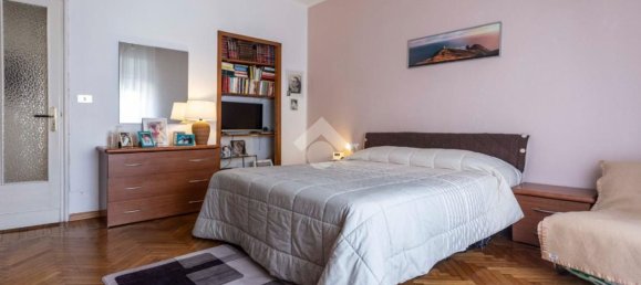 2 rooms Apartment in Turin, Italy No. 118080 11