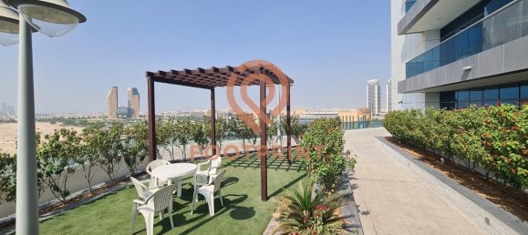Apartamento de 2 dormitorios en Dubai Science Park, UAE No. 24291 12