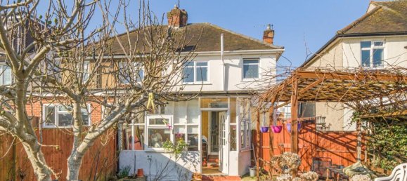 3 Schlafzimmer Haus in Enfield, United Kingdom, Nr. 13459 18