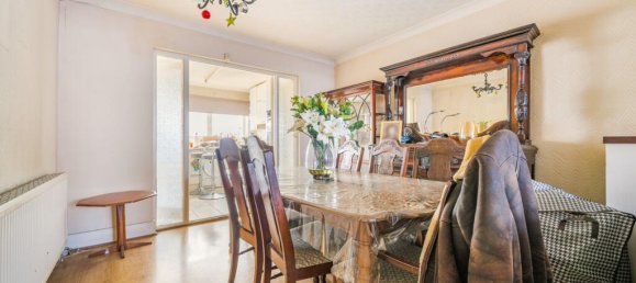 3 Schlafzimmer Haus in Enfield, United Kingdom, Nr. 13459 4