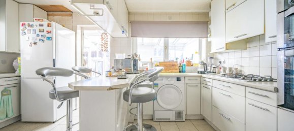 3 Schlafzimmer Haus in Enfield, United Kingdom, Nr. 13459 9