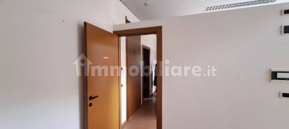 Oficina de 1 habitación en Trezzo sull'Adda, Italy No. 127707 10