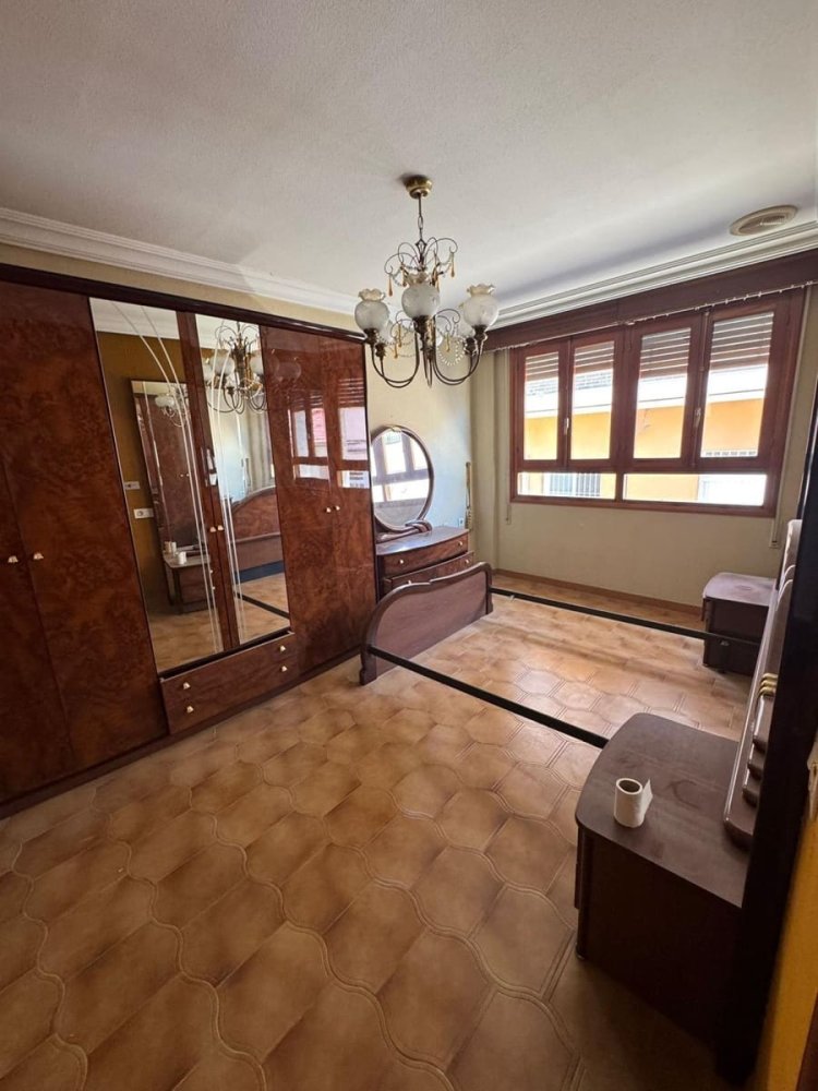 4 bedrooms Apartment in Bigastro, Spain No. 189497