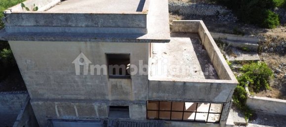 Villa de 6 dormitorios en Noto, Italy No. 304906 11