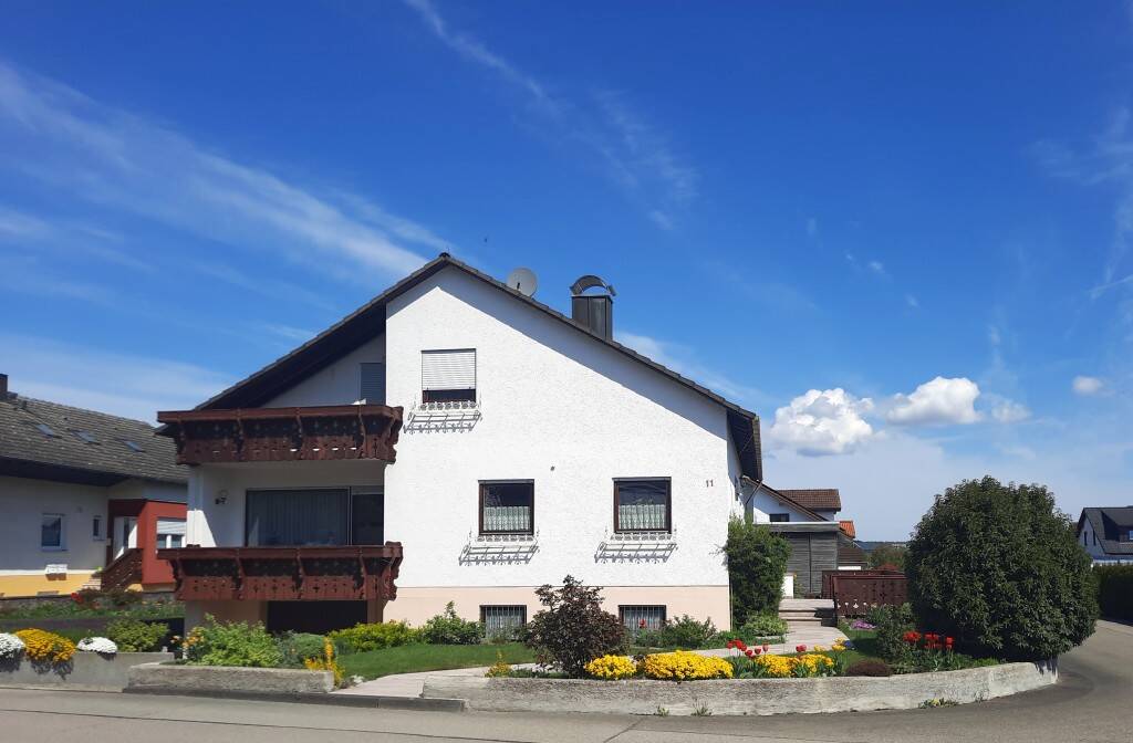 9 rooms Townhouse in Heidenheim, Germany No. 229717