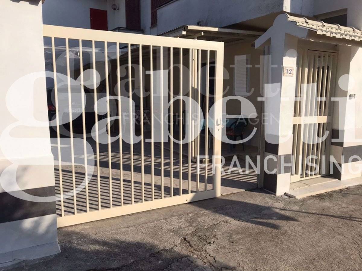 2 Schlafzimmer Villa in Cellole, Italy, Nr. 32905