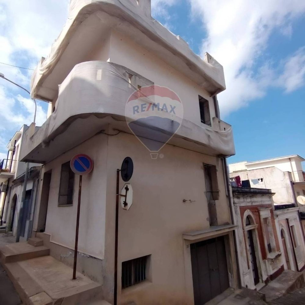 Casa de 2 dormitorios en Canicattini Bagni, Italy No. 270158