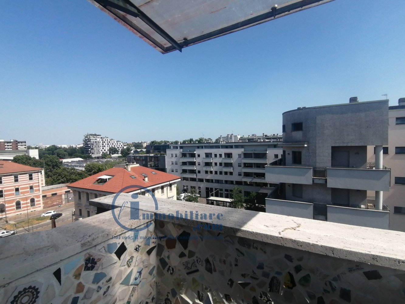 Пентхаус с 2 спальнями в Милан, Италия № 354424