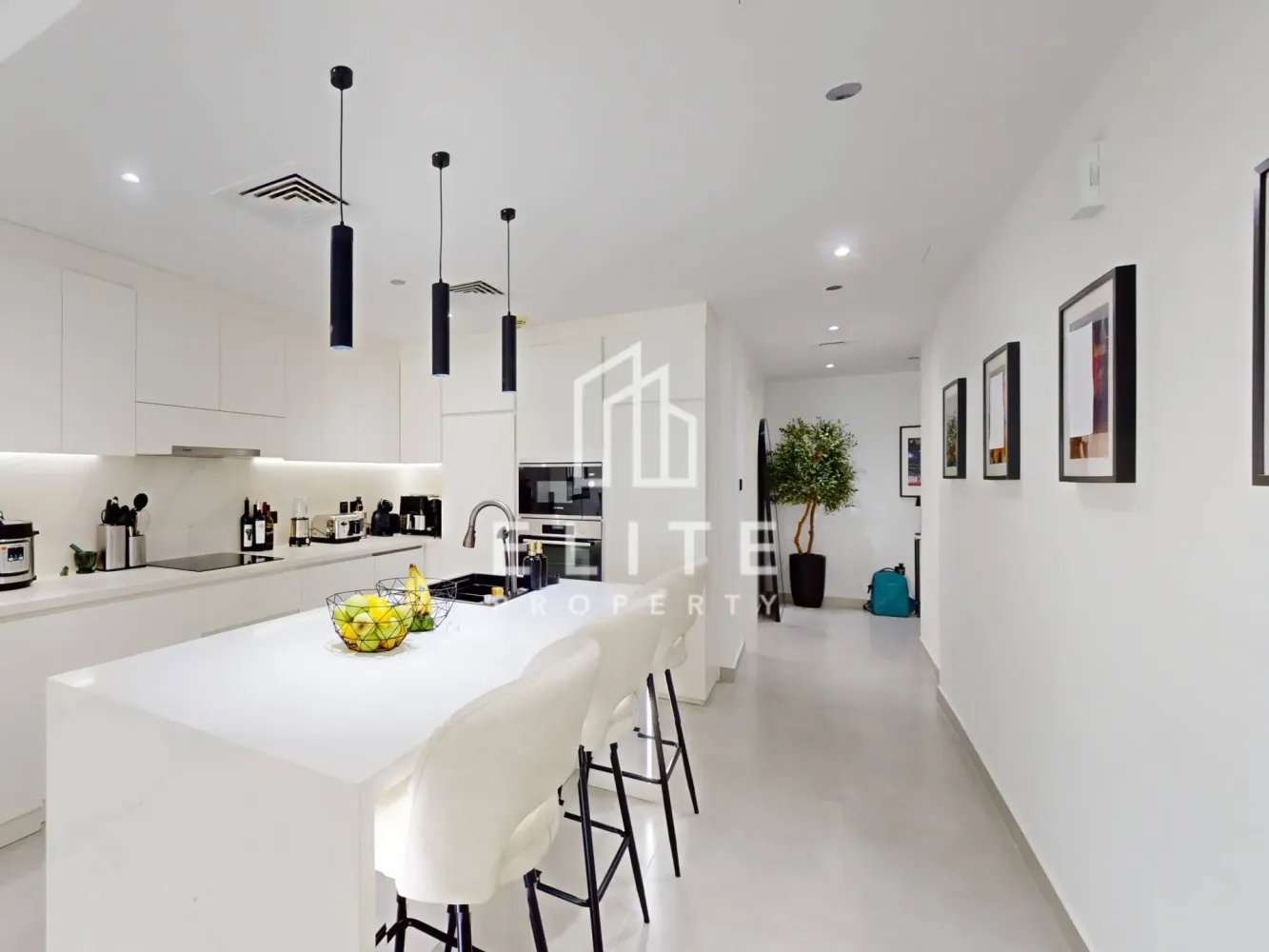 2 bedrooms Apartment in Palm Jumeirah, UAE No. 113043