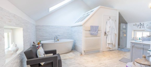 3 bedrooms Villa in Neumarkt am Wallersee, Austria No. 74850 15