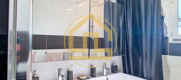 4 bedrooms House in Orsinval, France No. 93446 13