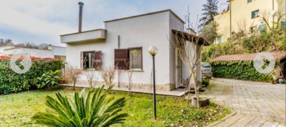 4 bedrooms Villa in Rignano Flaminio, Italy No. 330713 4