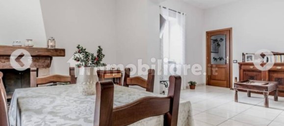 4 bedrooms Villa in Rignano Flaminio, Italy No. 330713 13