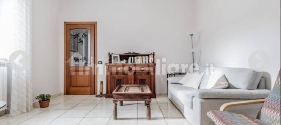 4 bedrooms Villa in Rignano Flaminio, Italy No. 330713 11