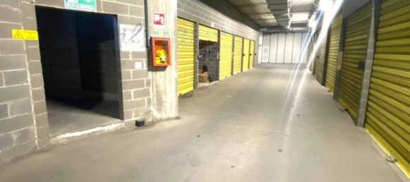 13m² Garage in Albenga, Italy No. 113352 3