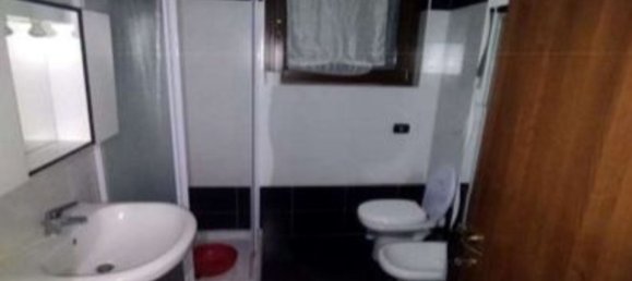 Apartamento T2 em Legnano, Italy N.º 360559 32