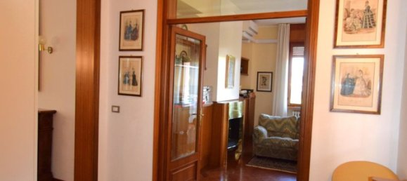 Квартира с 4 комнатами в Парма, Италия № 94415 11