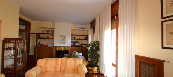 Квартира с 4 комнатами в Парма, Италия № 94415 8