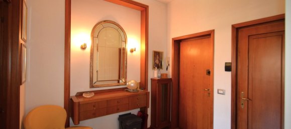 Квартира с 4 комнатами в Парма, Италия № 94415 24