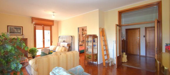 Квартира с 4 комнатами в Парма, Италия № 94415 7